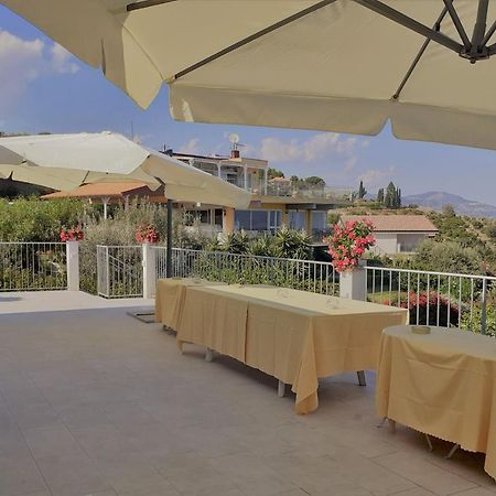 Villa Infinity ∞ Santa Teresa Di Riva Eksteriør billede