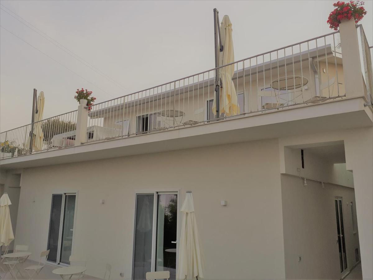 Villa Infinity ∞ Santa Teresa Di Riva Eksteriør billede